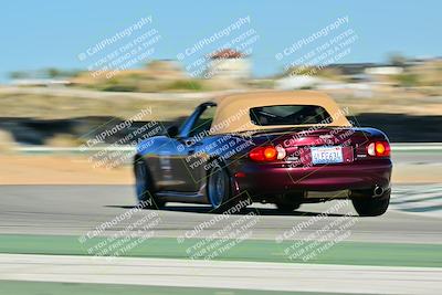 media/Dec-13-2025-Extreme Speed (Sat) [[d129ecb0b9]]/Beginner/Session 2 (Turn 4)/